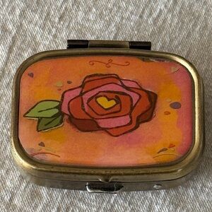Creative Co-Op Vintage-Style Metal Pill Box